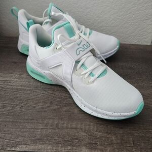 Nike Air Max Bella TR 5 White Emerald Rise, Size 8.5